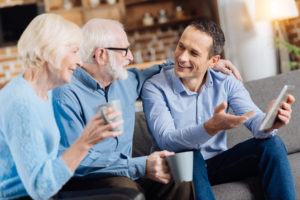 Is It Time? 8 Signs Your Aging Parents Need In-Home Care
