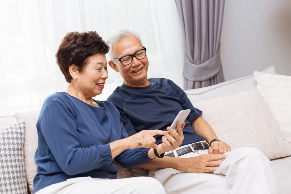 Technology for Seniors: Making it Useful and Accessible - Families Choice  Home Care